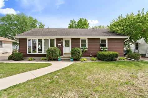 2106 6th Avenue NE Austin MN 55912