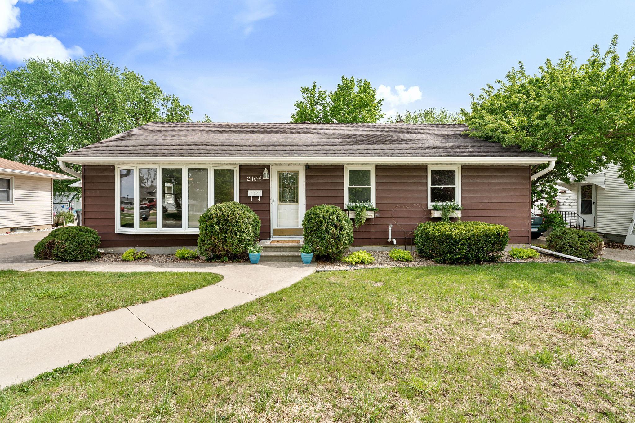 2106 6th Avenue NE Austin MN 55912