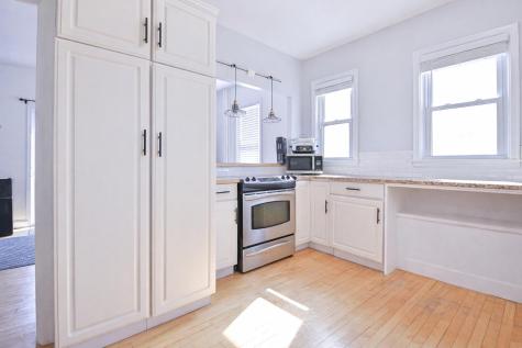 722 9th Avenue N Fargo ND 58102