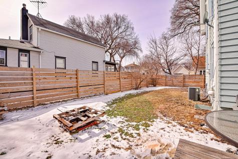 722 9th Avenue N Fargo ND 58102