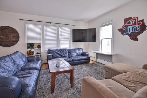 722 9th Avenue N Fargo ND 58102