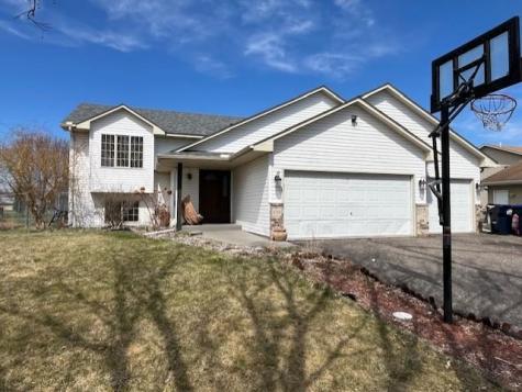 4765 Park Drive Monticello MN 55362