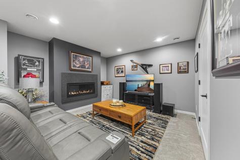 16150 Durango Trail Lakeville MN 55044