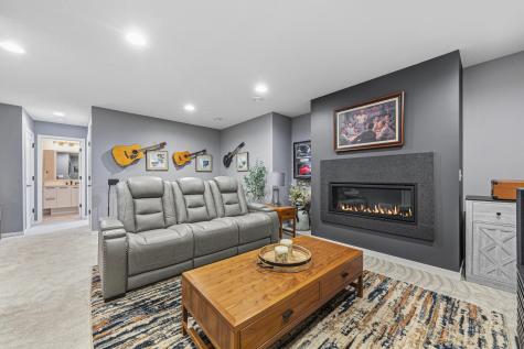 16150 Durango Trail Lakeville MN 55044