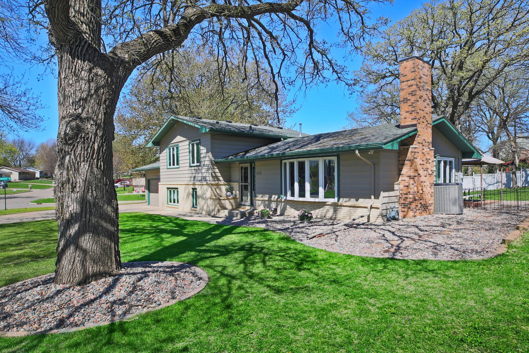 1210 Southview Lane Albert Lea MN 56007