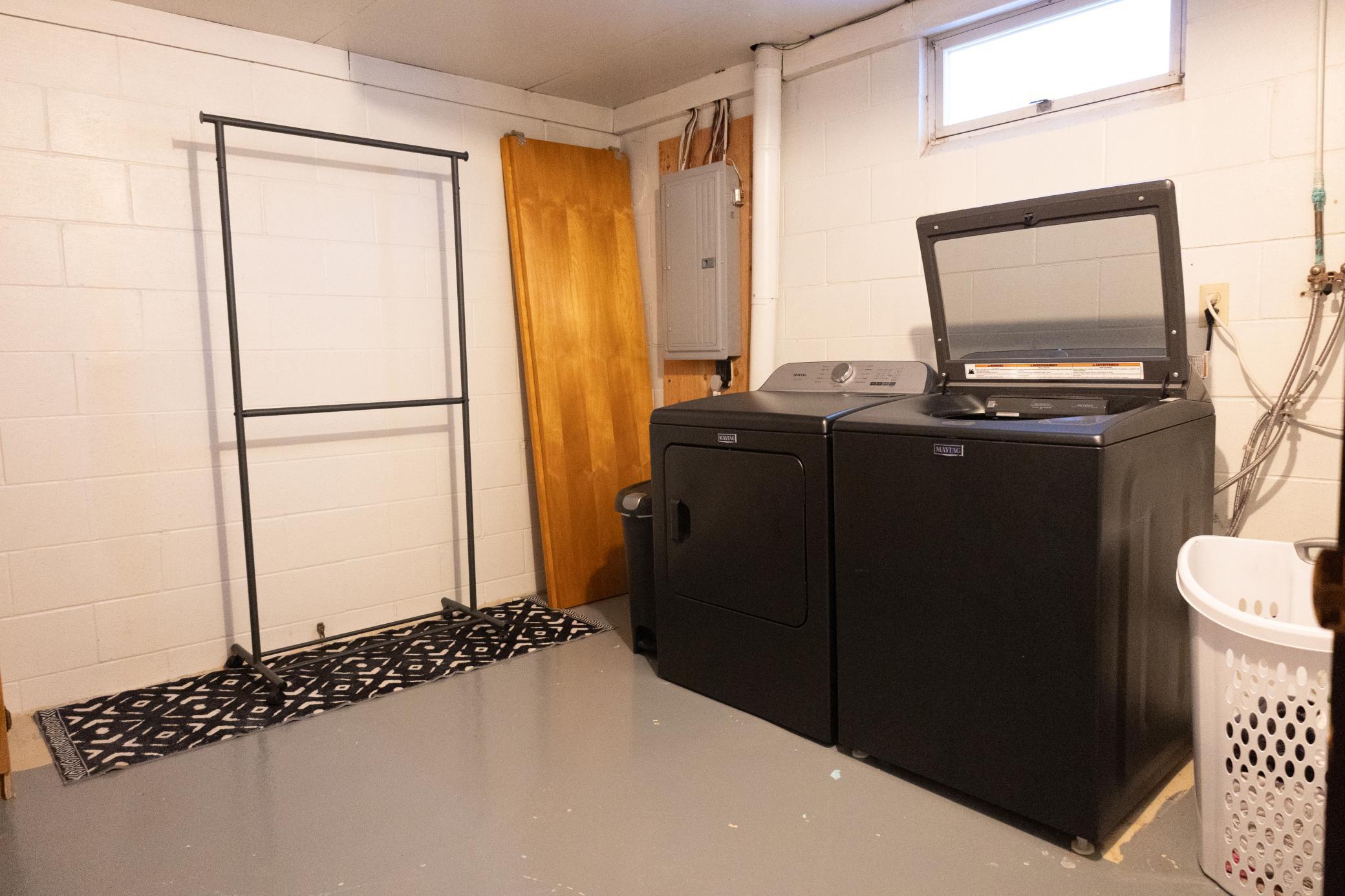 208 E 2nd Street Adrian MN 56110