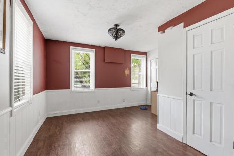 411 2nd Avenue E Shakopee MN 55379