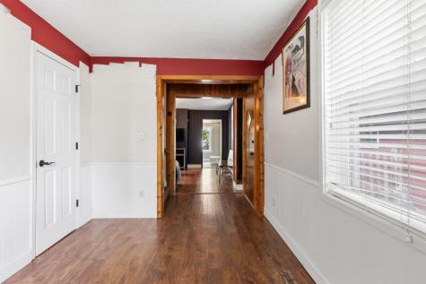 411 2nd Avenue E Shakopee MN 55379
