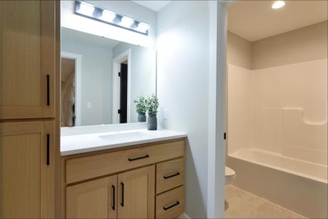 4795 39th Street S Fargo ND 58104