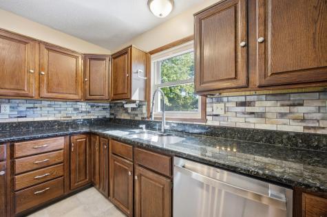 2401 S Flickertail Drive S Fargo ND 58103