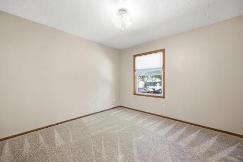 2401 S Flickertail Drive S Fargo ND 58103