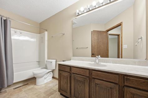 2401 S Flickertail Drive S Fargo ND 58103
