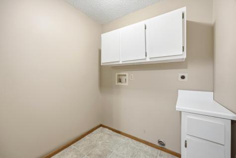 2401 S Flickertail Drive S Fargo ND 58103