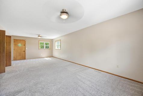 2401 S Flickertail Drive S Fargo ND 58103