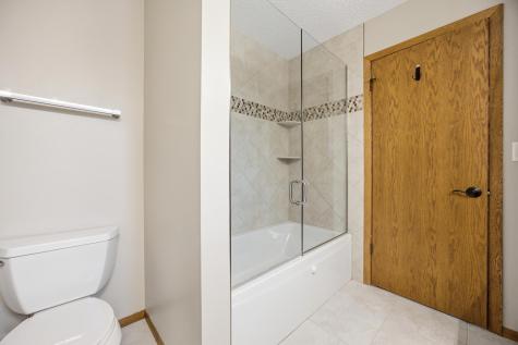 2401 S Flickertail Drive S Fargo ND 58103