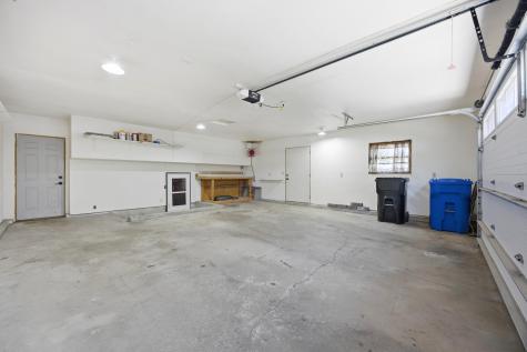 2401 S Flickertail Drive S Fargo ND 58103