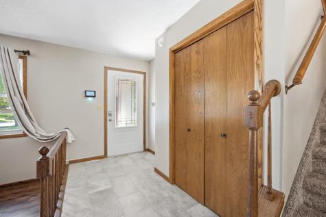2401 S Flickertail Drive S Fargo ND 58103