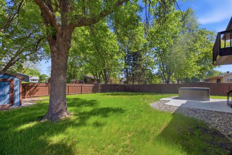 2401 S Flickertail Drive S Fargo ND 58103