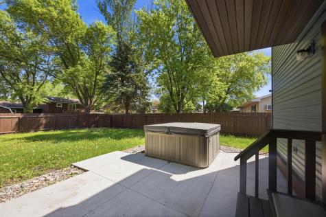 2401 S Flickertail Drive S Fargo ND 58103