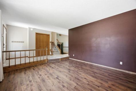 2401 S Flickertail Drive S Fargo ND 58103