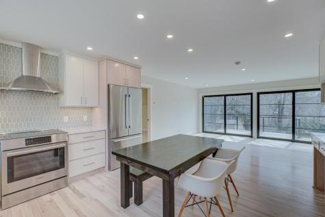71 Otis Lane Saint Paul MN 55104