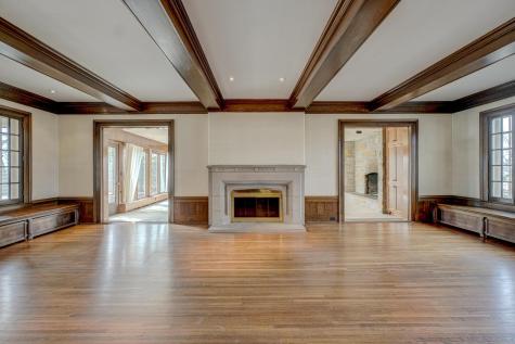 71 Otis Lane Saint Paul MN 55104