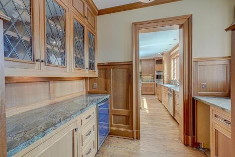 71 Otis Lane Saint Paul MN 55104