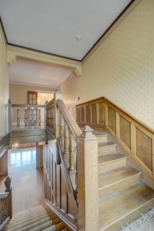71 Otis Lane Saint Paul MN 55104