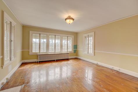 71 Otis Lane Saint Paul MN 55104
