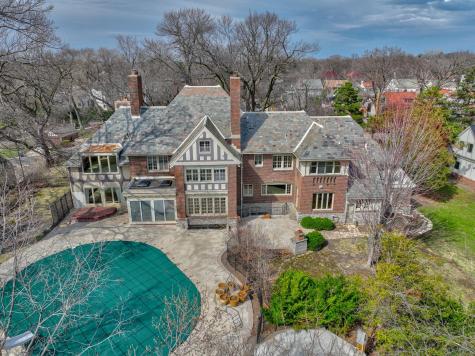 71 Otis Lane Saint Paul MN 55104