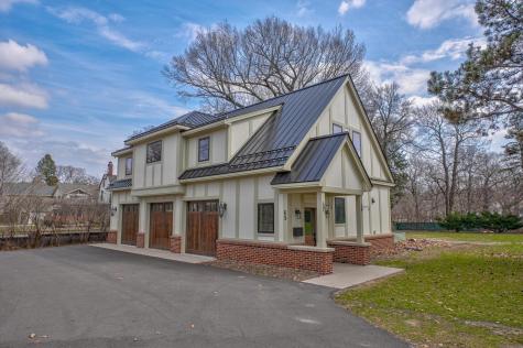 71 Otis Lane Saint Paul MN 55104