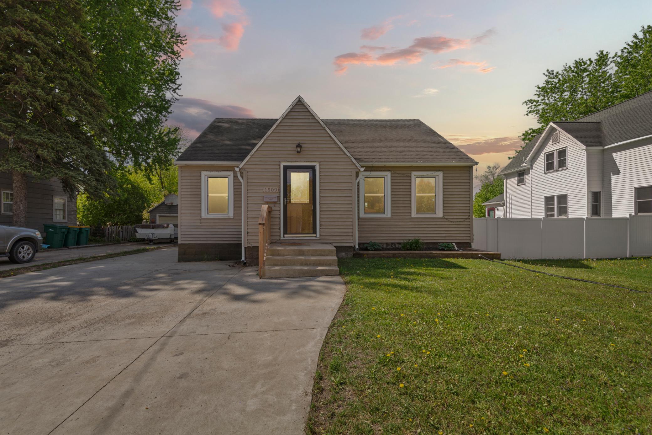 1509 Sunset Street Albert Lea MN 56007