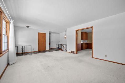 10000 Maple Circle Bloomington MN 55431