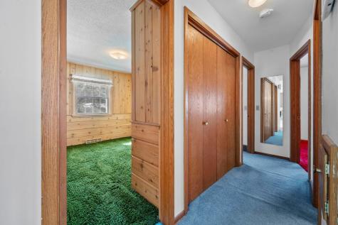 10000 Maple Circle Bloomington MN 55431