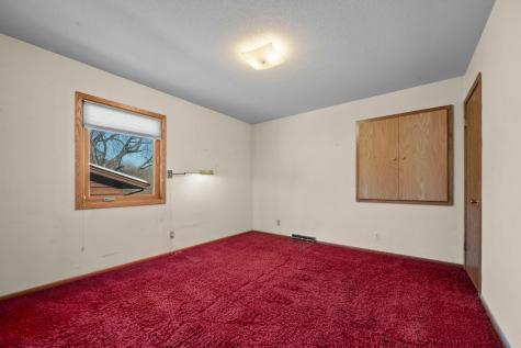 10000 Maple Circle Bloomington MN 55431