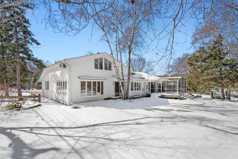 10000 Maple Circle Bloomington MN 55431