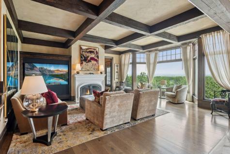 10675 Cavallo Ridge Eden Prairie MN 55347