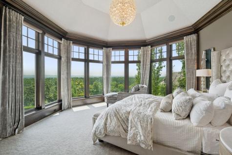 10675 Cavallo Ridge Eden Prairie MN 55347
