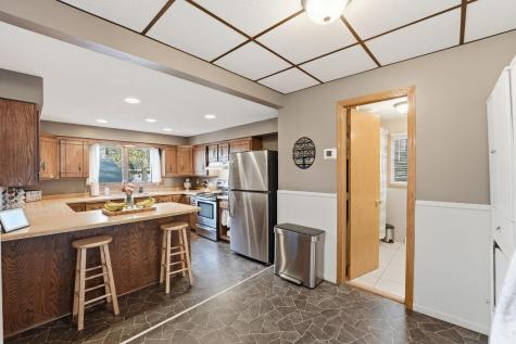 9939 284th Avenue NW Zimmerman MN 55398