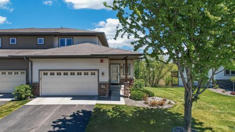 1236 Vernon Drive Carver MN 55315