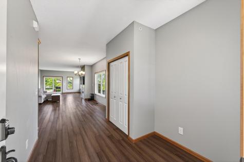1236 Vernon Drive Carver MN 55315