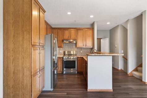 1236 Vernon Drive Carver MN 55315