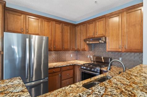 1236 Vernon Drive Carver MN 55315
