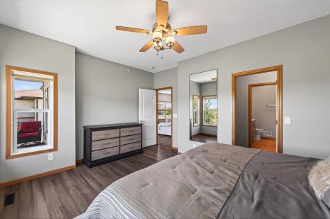 1236 Vernon Drive Carver MN 55315
