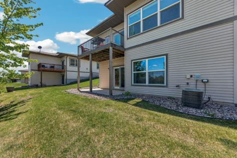 1236 Vernon Drive Carver MN 55315
