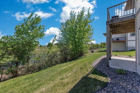 1236 Vernon Drive Carver MN 55315