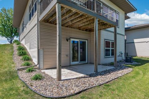 1236 Vernon Drive Carver MN 55315