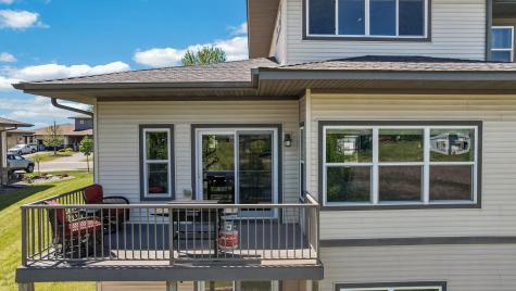 1236 Vernon Drive Carver MN 55315