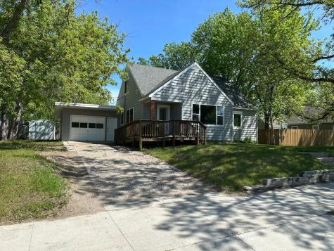 414 Willow Street W Detroit Lakes MN 56501