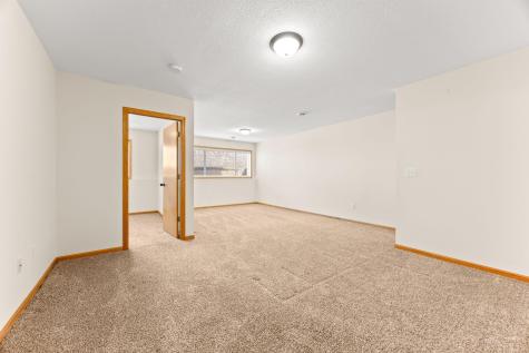 38251 Explorer Circle North Branch MN 55056